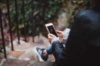 Hoe kun je het best voor je telefoon zorgen? Tips om de levensduur te verlengen!